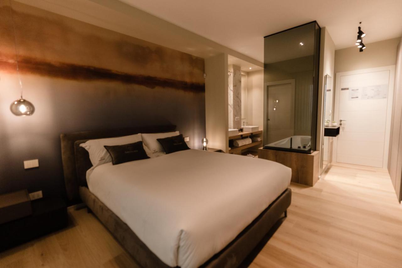 'Tabula Rasa Exclusive Rooms' Бари Экстерьер фото