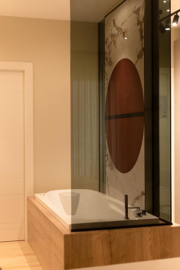'Tabula Rasa Exclusive Rooms' Бари Экстерьер фото